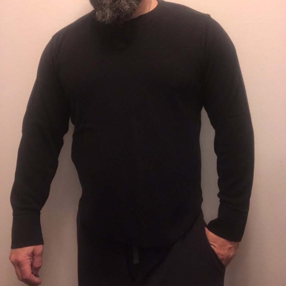 Black gap long sleeve shirt.